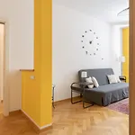 Sotto Casa C'e Mentre Dentro Abita Bukowski Apartamento Trieste