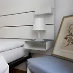 Sotto Casa C'e Mentre Dentro Abita Bukowski * Trieste
