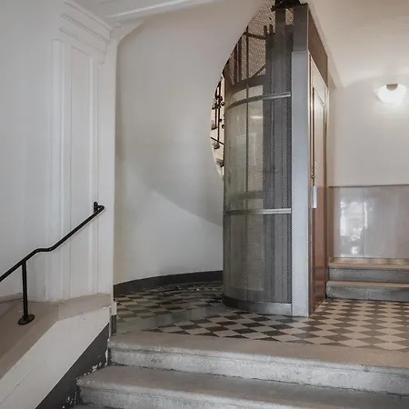 Διαμέρισμα Sotto Casa C'e Mentre Dentro Abita Bukowski